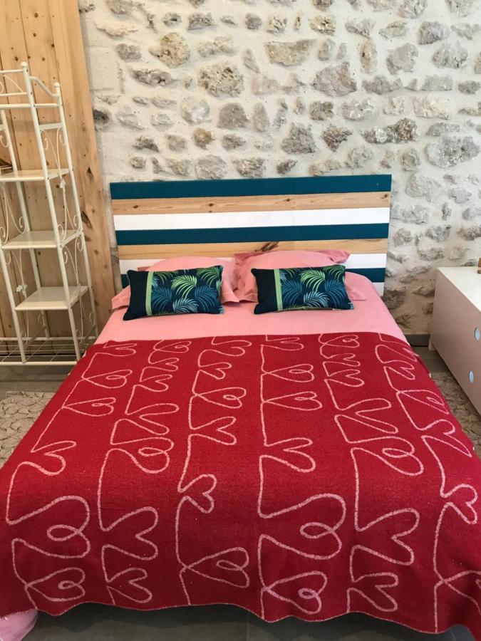 La Marelle Bed and Breakfast Avrillé-les-Ponceaux Buitenkant foto
